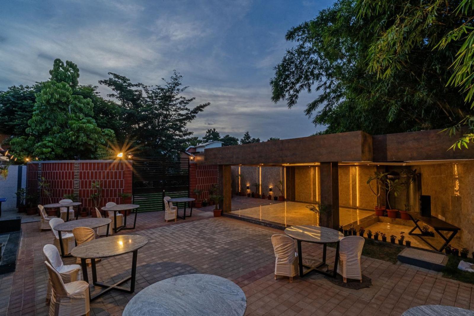 The Venue By Seasons Suites- Dod Ballāpur Exterior photo
