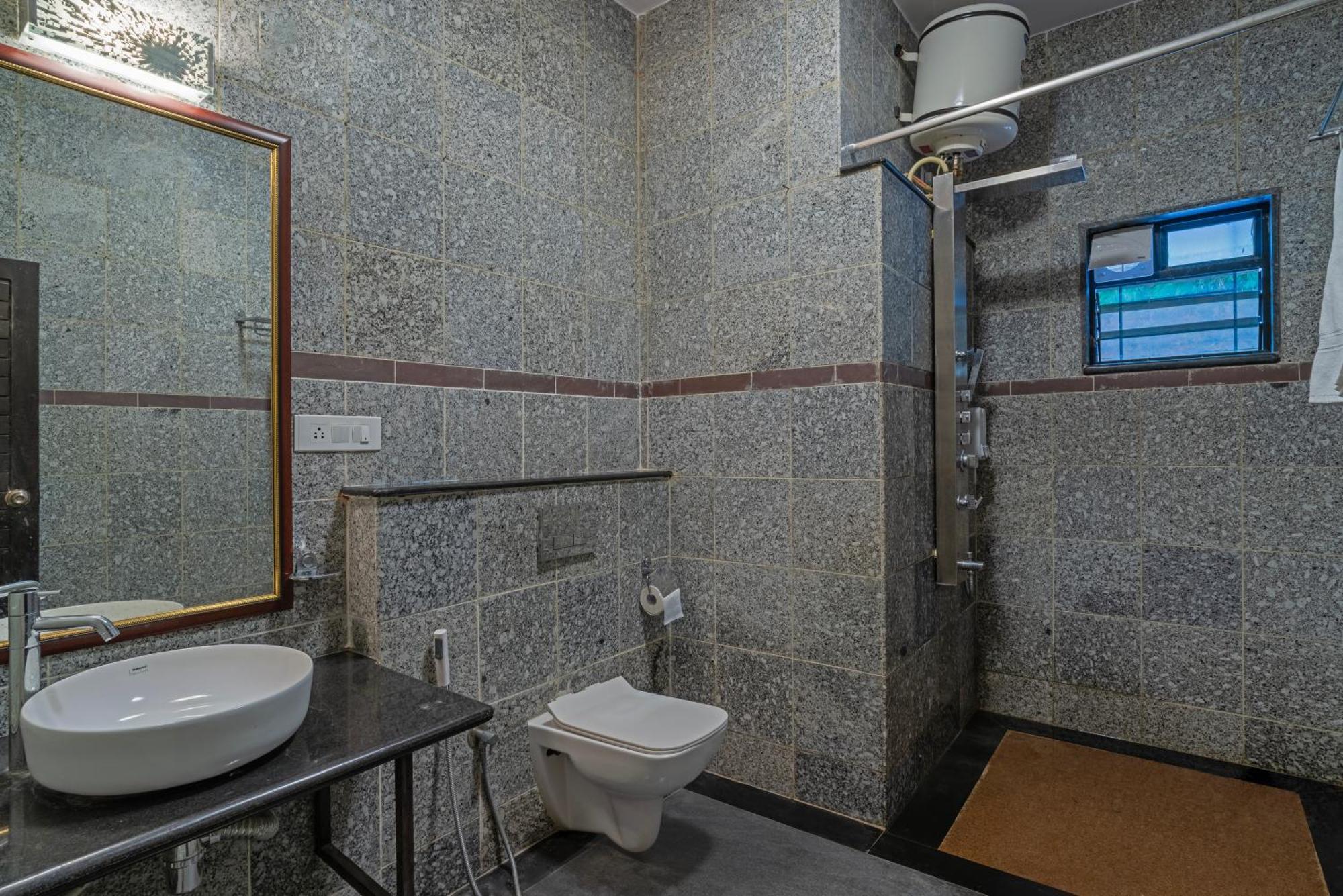 The Venue By Seasons Suites- Dod Ballāpur Room photo